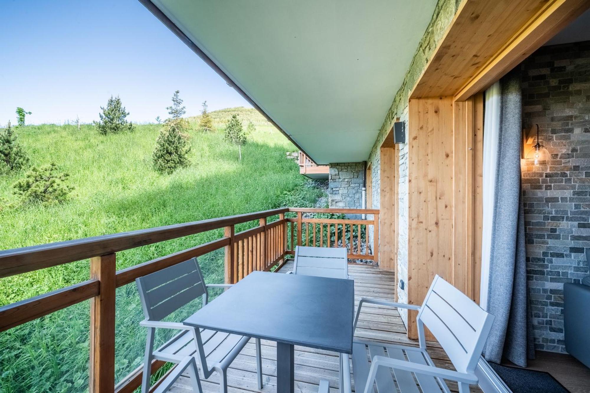 Residence Hameau De Clotaire Alpe D'Huez - By Emerald Stay Exterior foto