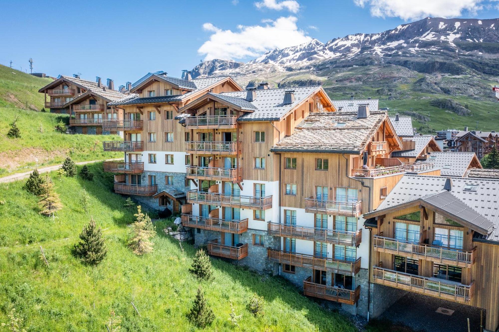 Residence Hameau De Clotaire Alpe D'Huez - By Emerald Stay Exterior foto